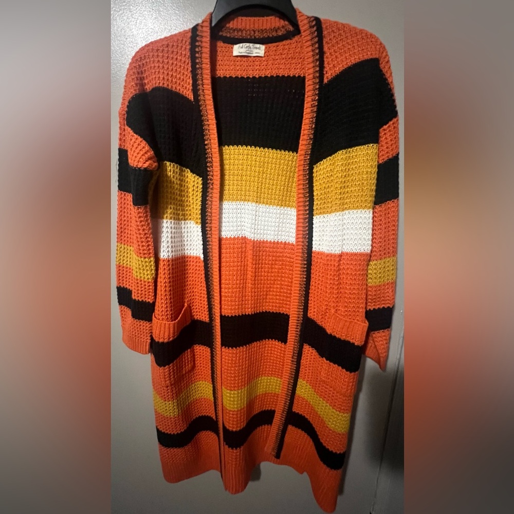 Full Circle Trends Small size women cardigan, orange black yellow and with color